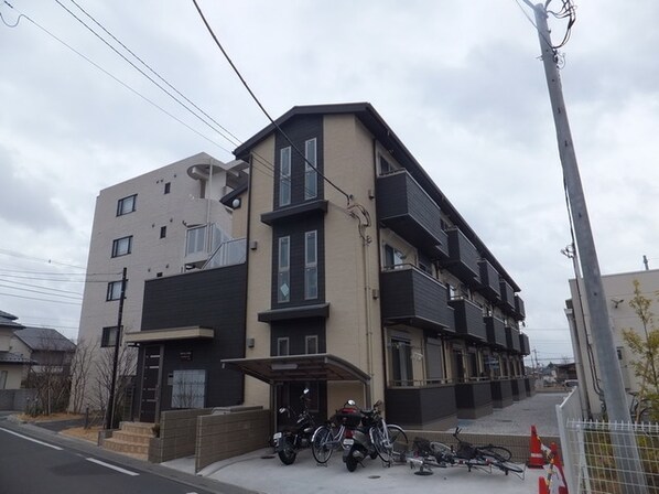 ロイヤルパークの物件外観写真